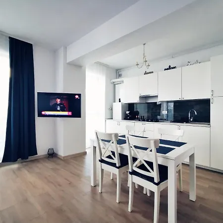 Apartment By The Sea
